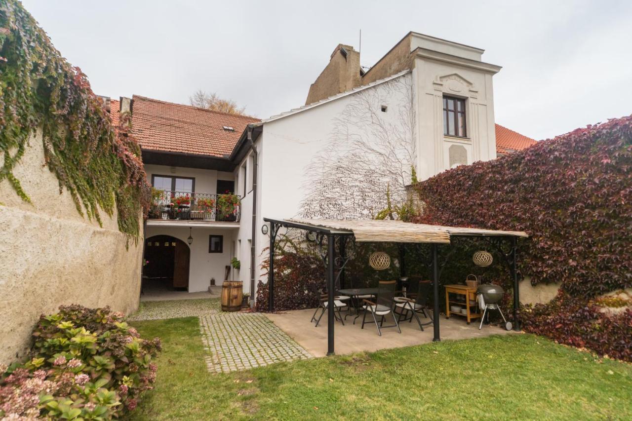 Budyne Apartment Budyne nad Ohri Bagian luar foto